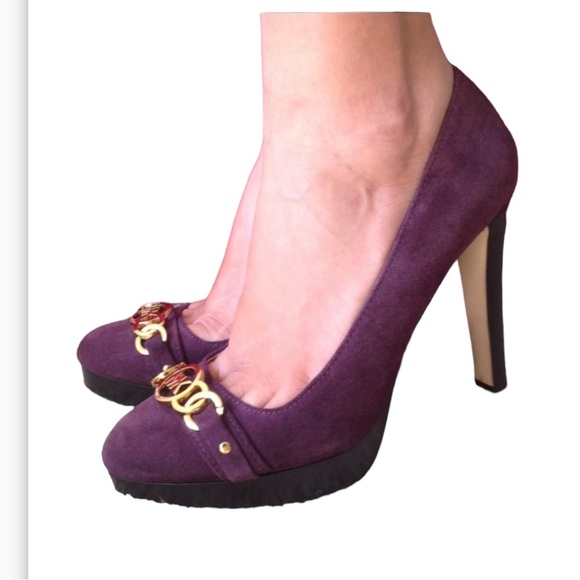 Michael Kors Purple, Black Suede Badass platform Gold MK pumps in size 7.5. - Picture 2 of 11